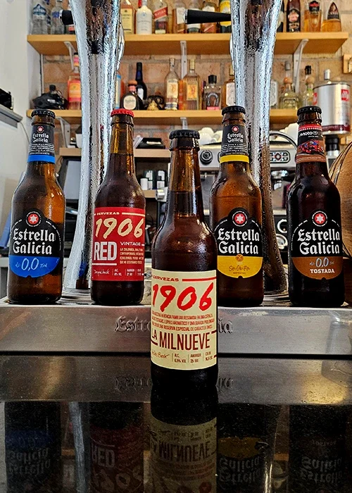 La Malinche - Restaurante Mexicano en Vigo - Carta 2025 2 Cervezas Española del Restaurante mexicano La Malinche situado en Vigo